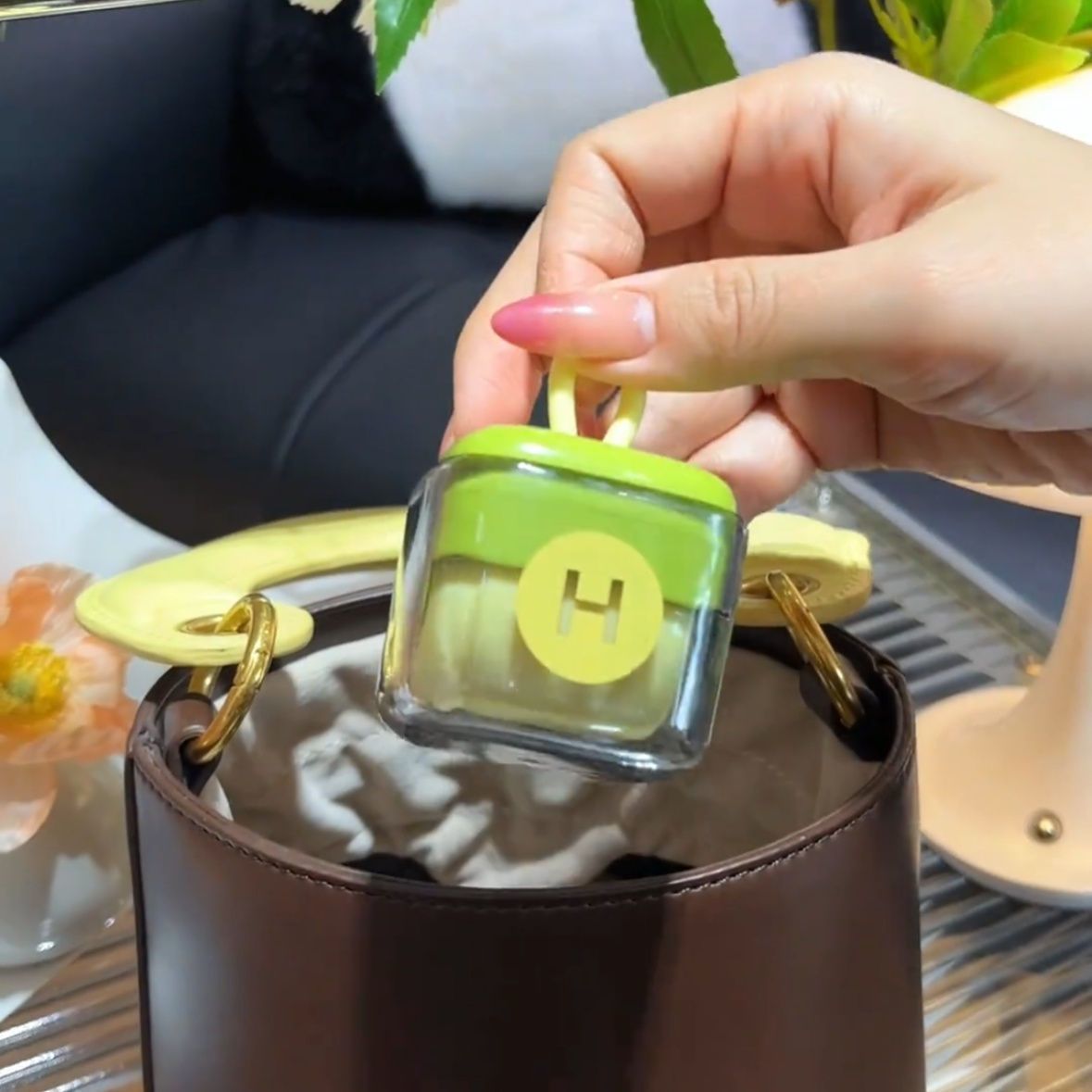 PORTABLE LINT CLEANER