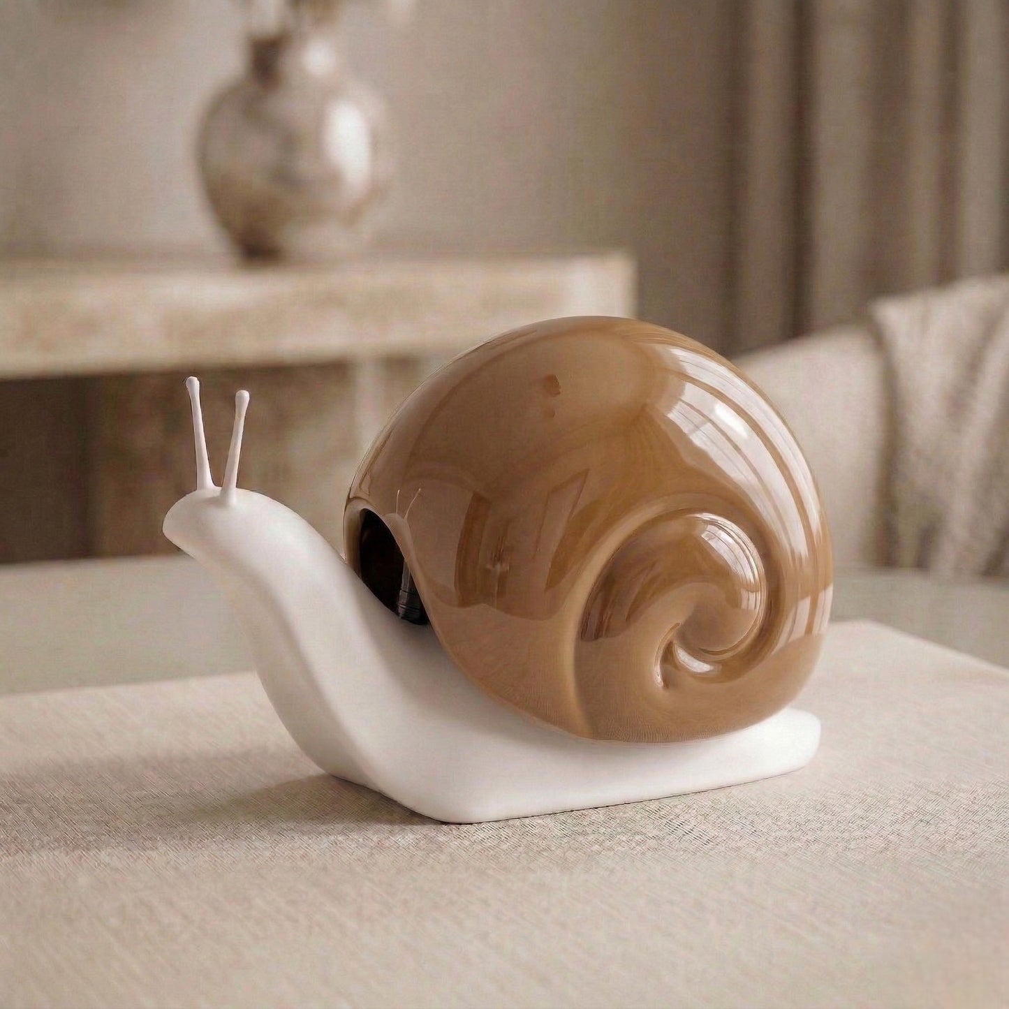 SNAIL SHAPED LOTION BOTTLE