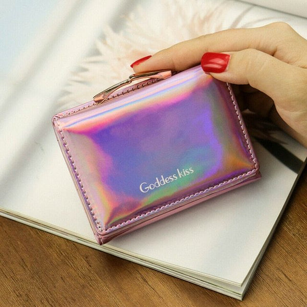 RETRO FOLDABLE WALLET FOR WOMEN