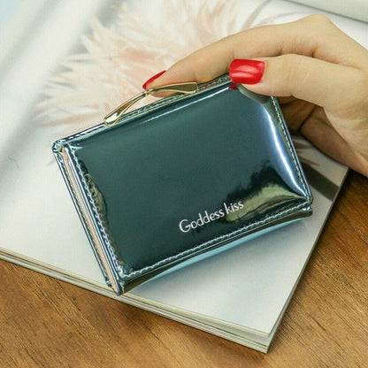 RETRO FOLDABLE WALLET FOR WOMEN