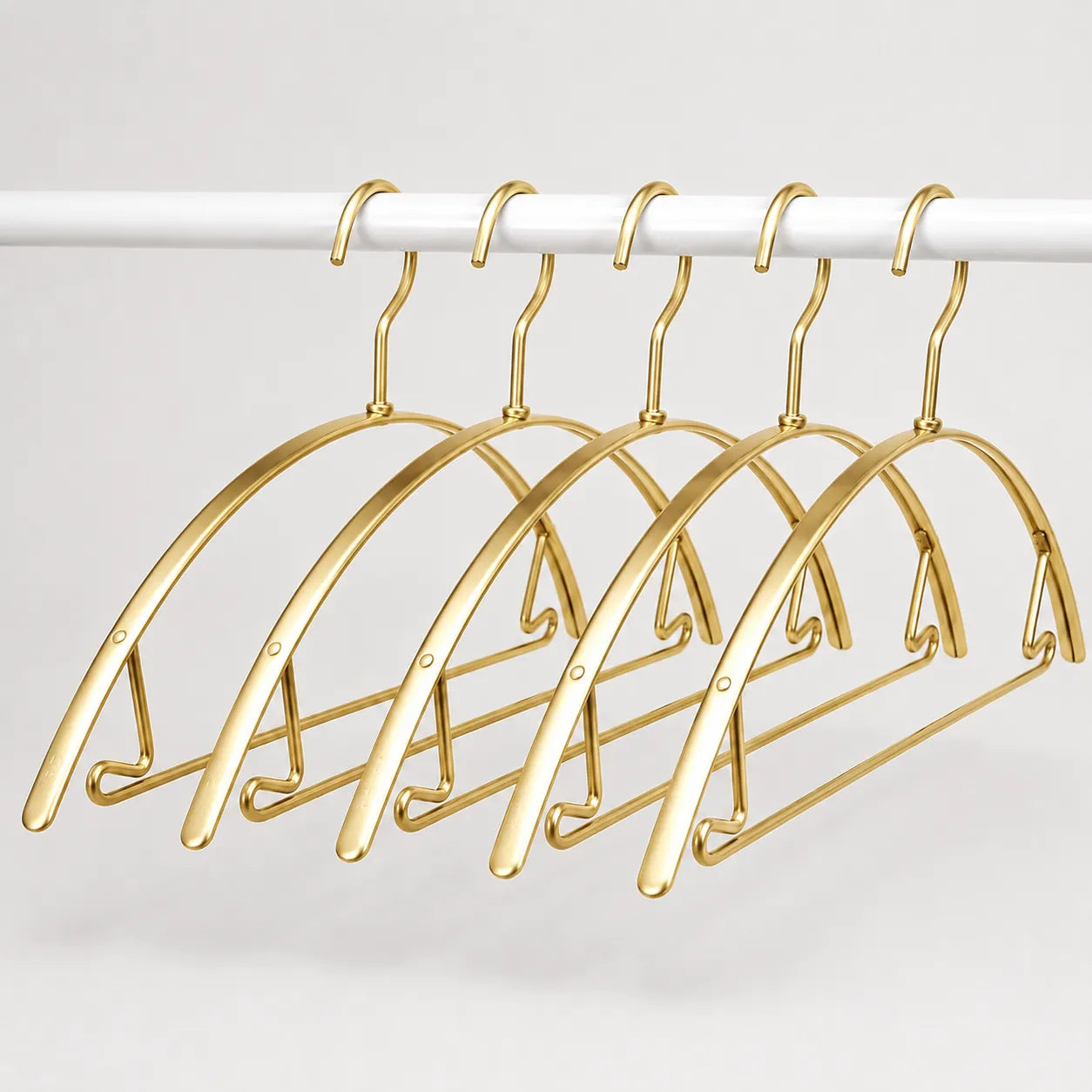 ALUMINUM WIDE HANGERS