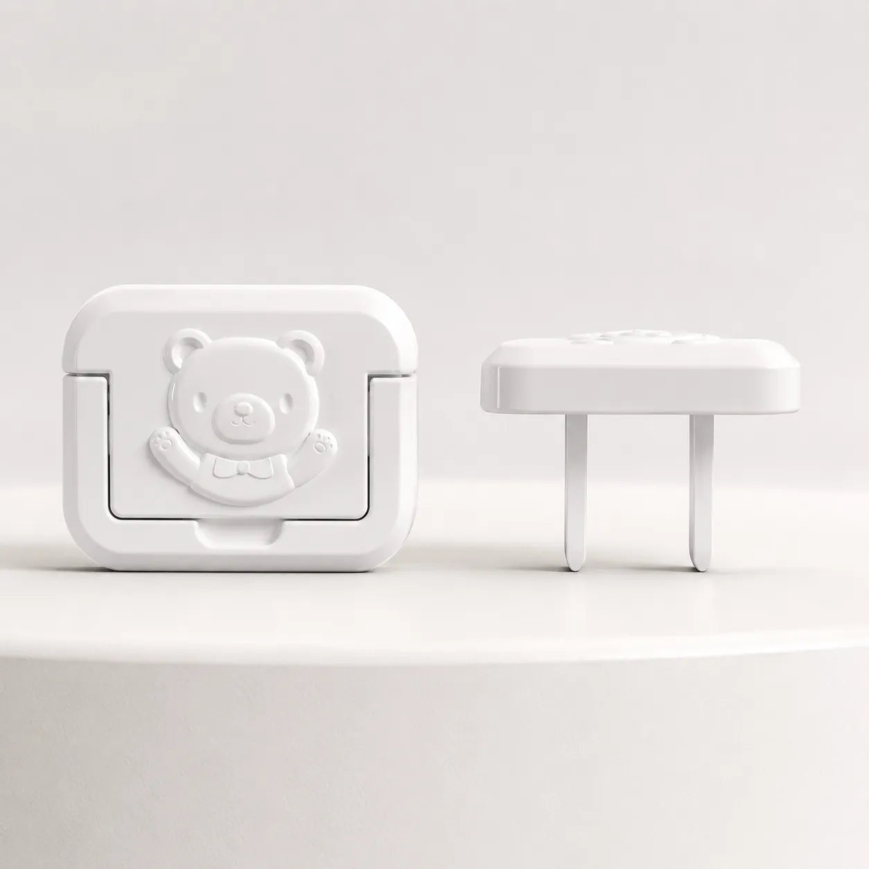 US CHILD SAFETY OUTLET COVERS