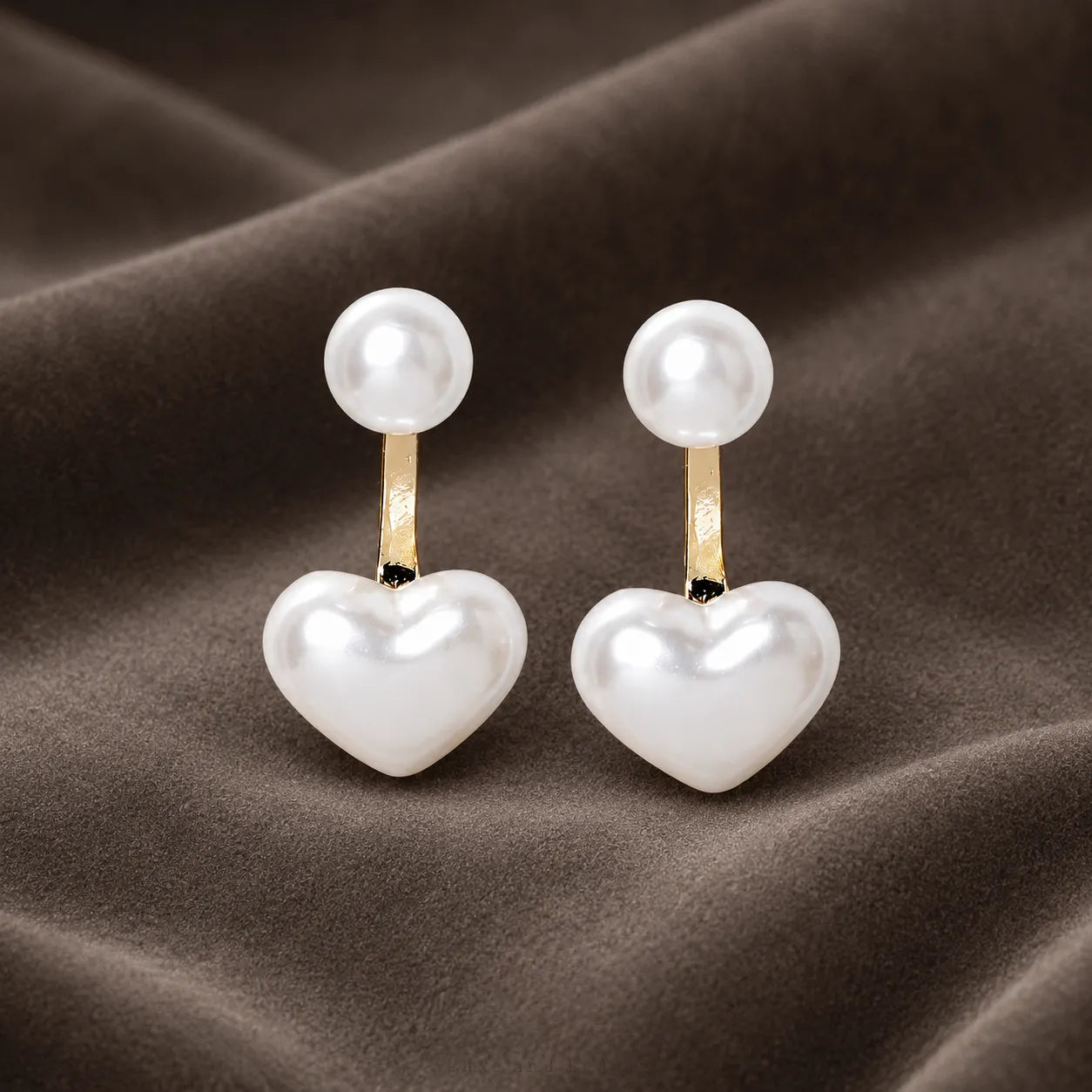 PEARL LOVE EARRINGS