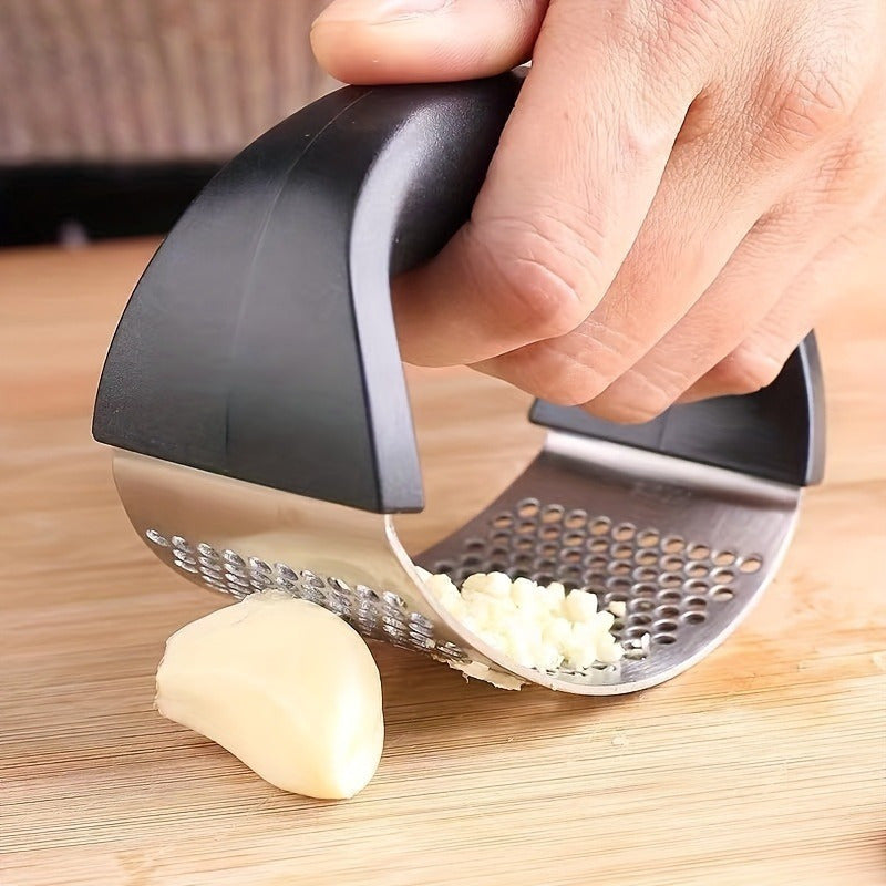 GARLIC PRESS – STAINLESS STEEL