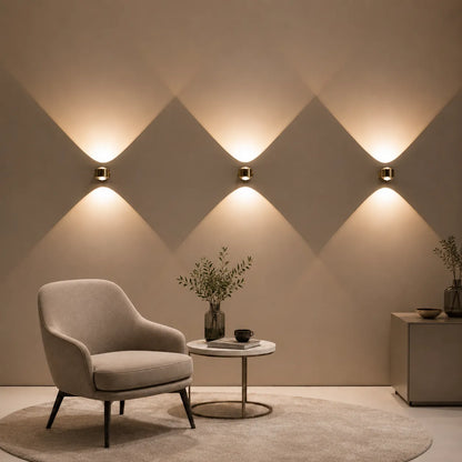 LUXORA ACCENT LAMP